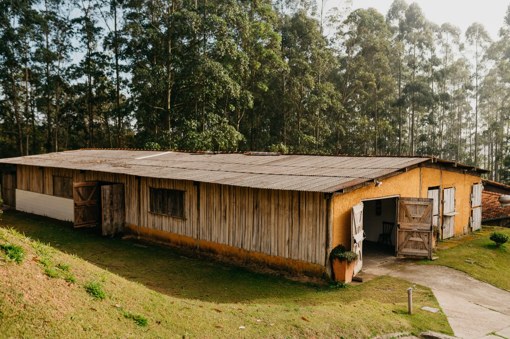 Imagem ilustrativa para Lugar de Festas e Boas Lembranças - Hoje